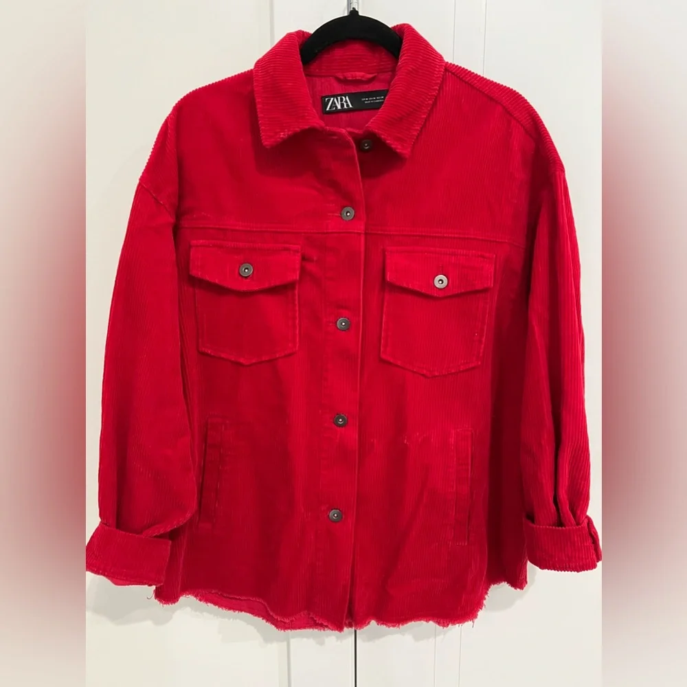 Red Jacket - Picture 5 of 6